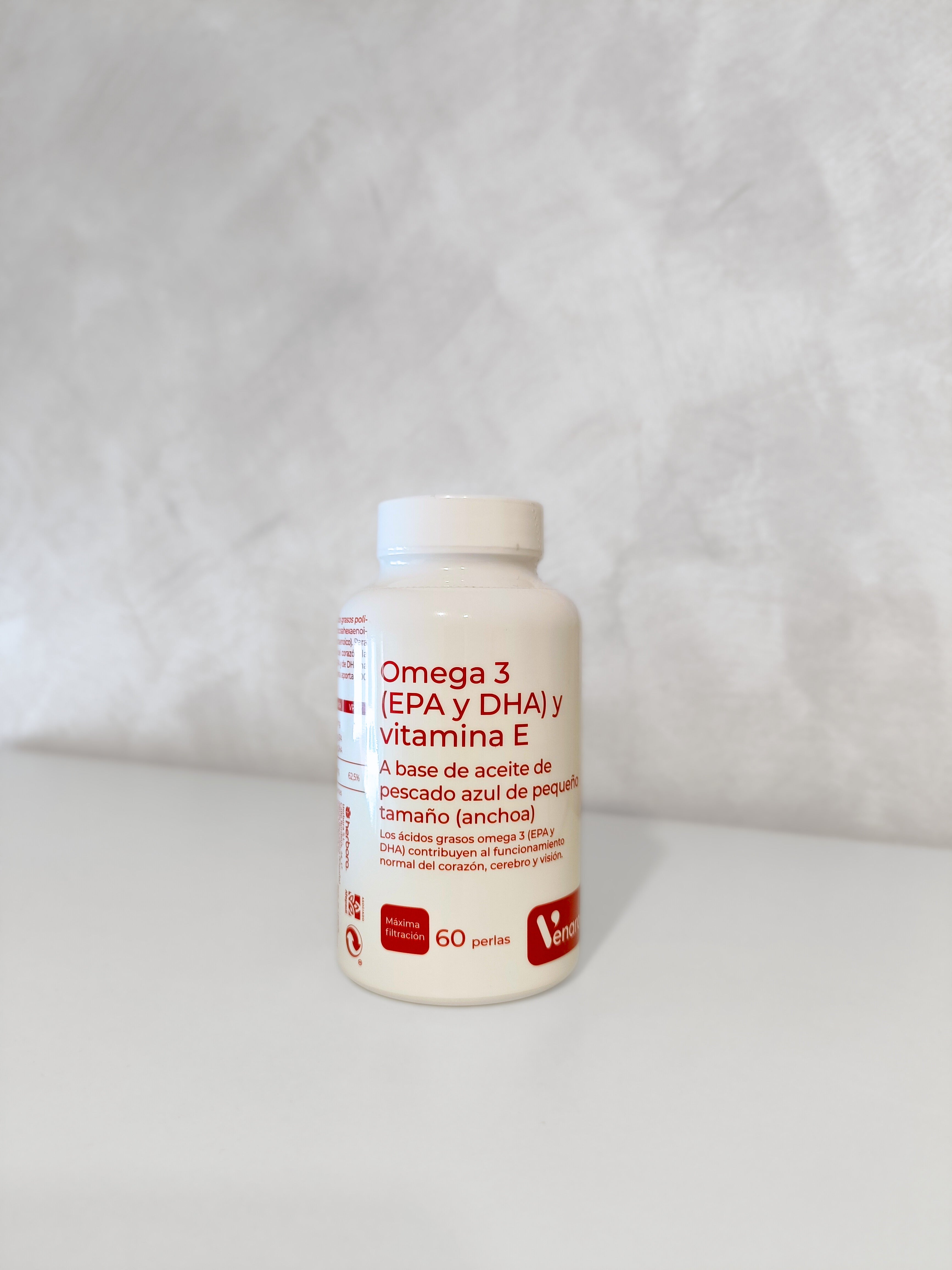 Omega 3 (EPA y DHA) y Vitamina E